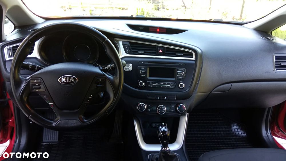 Kia Ceed - 20
