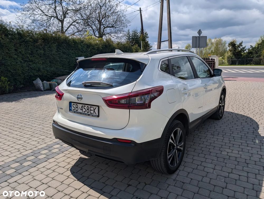 Nissan Qashqai 1.3 DIG-T Acenta DCT - 7