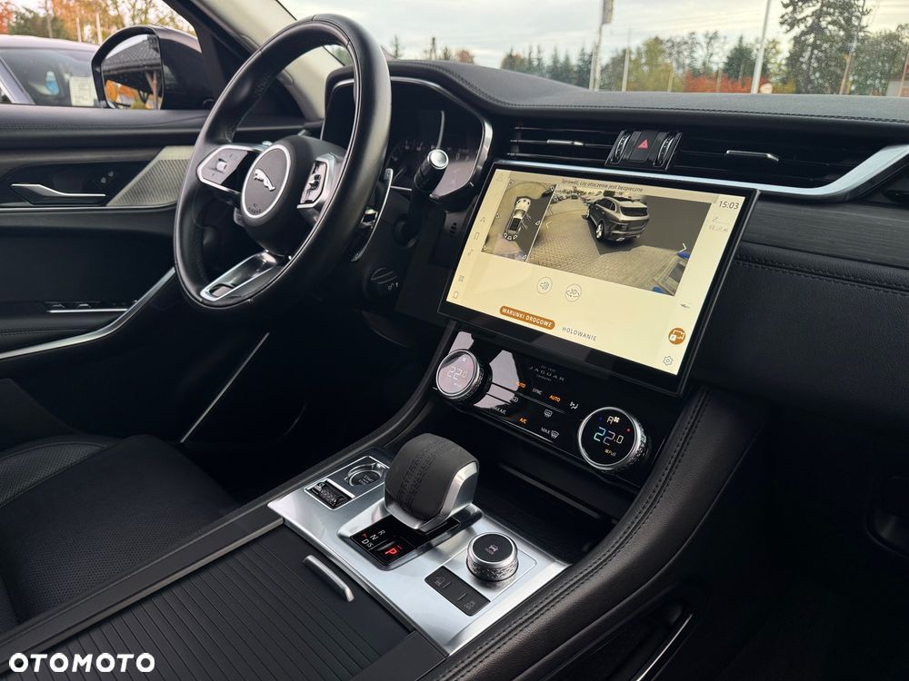 Jaguar F-Pace D200 AWD R-Dynamic SE - 7