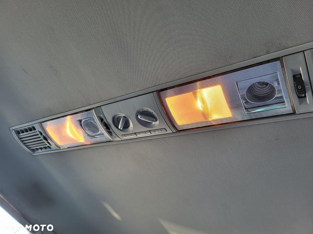 Volkswagen Caravelle L1 Trendline - 10