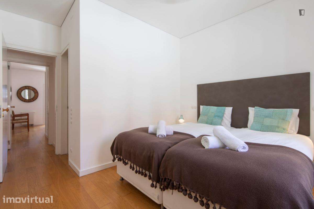 Apartamento com 2 quartos - localizado em Chiado Lisbon - Grande imagem: 2/46