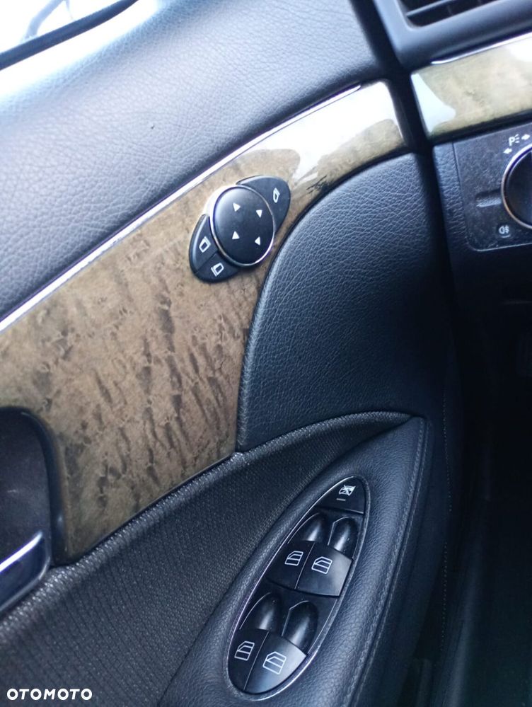 Mercedes-Benz Klasa E 220 CDI Avantgarde DPF - 11