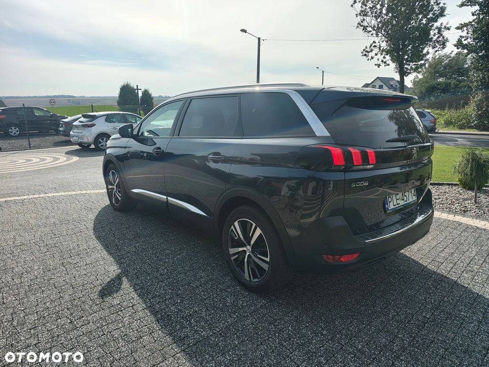 Peugeot 5008 - 7