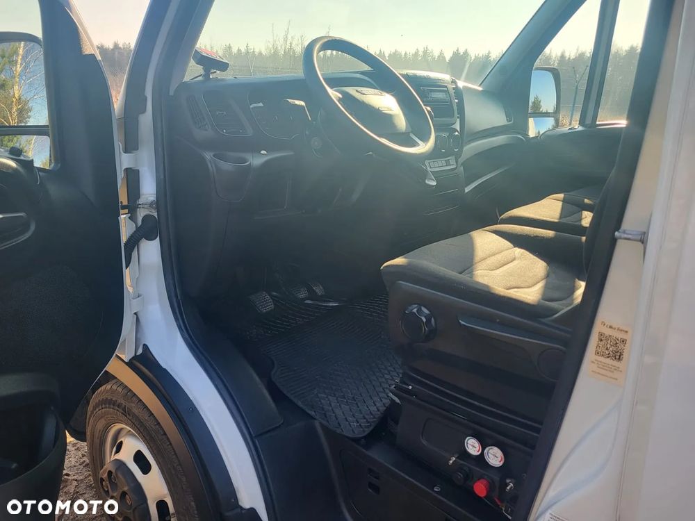 Iveco Daily 35C15 3.0 150 KM 2016r SALON 405x205x195 Izoterma chłodnia Mroźnia Agregat - 7
