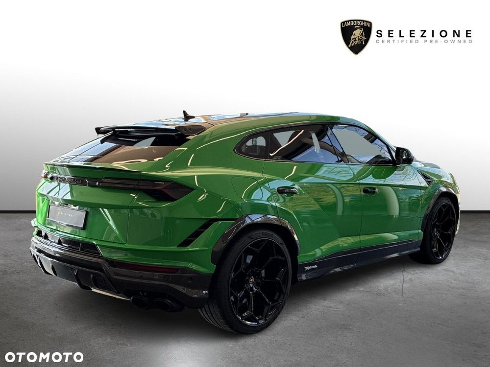 Lamborghini Urus - 3