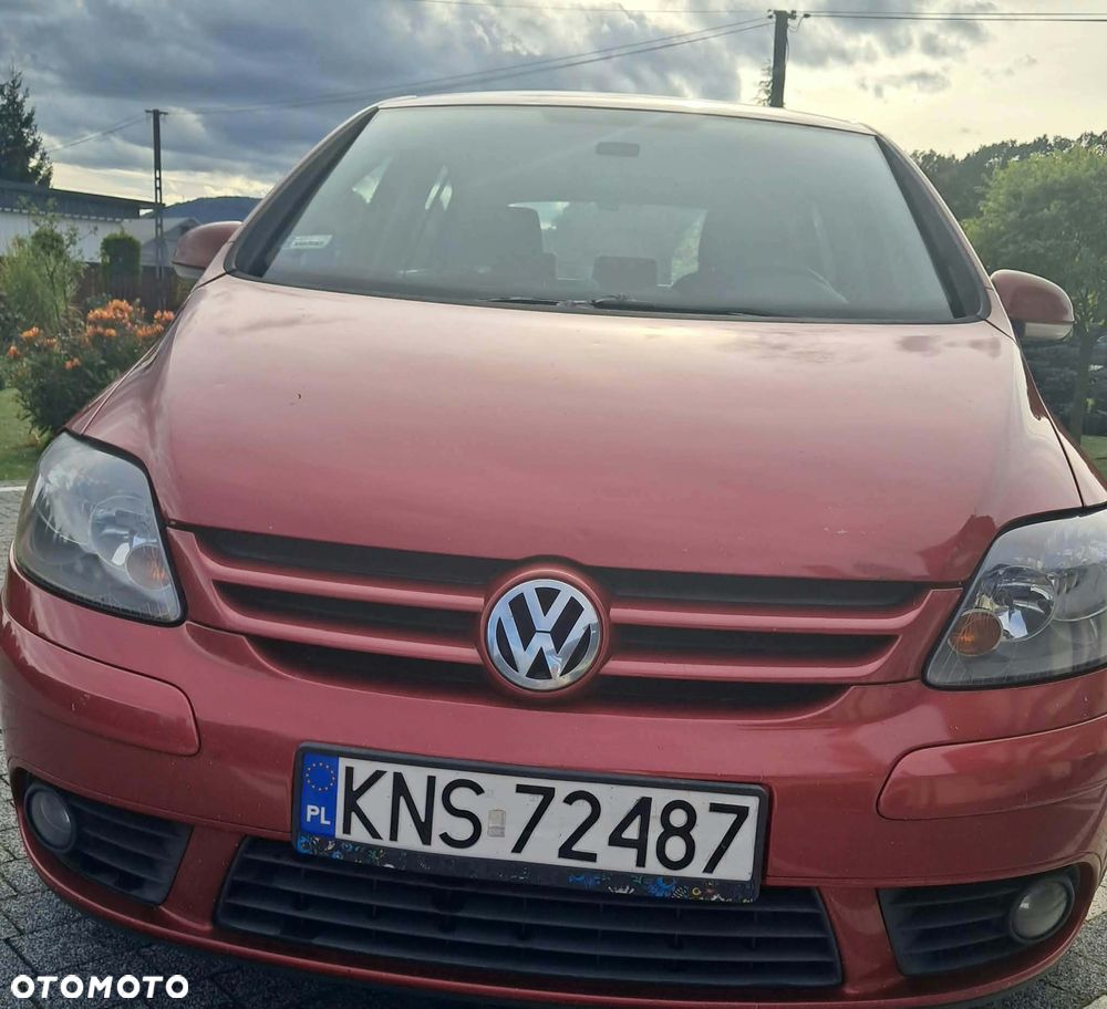 Volkswagen Golf - 1