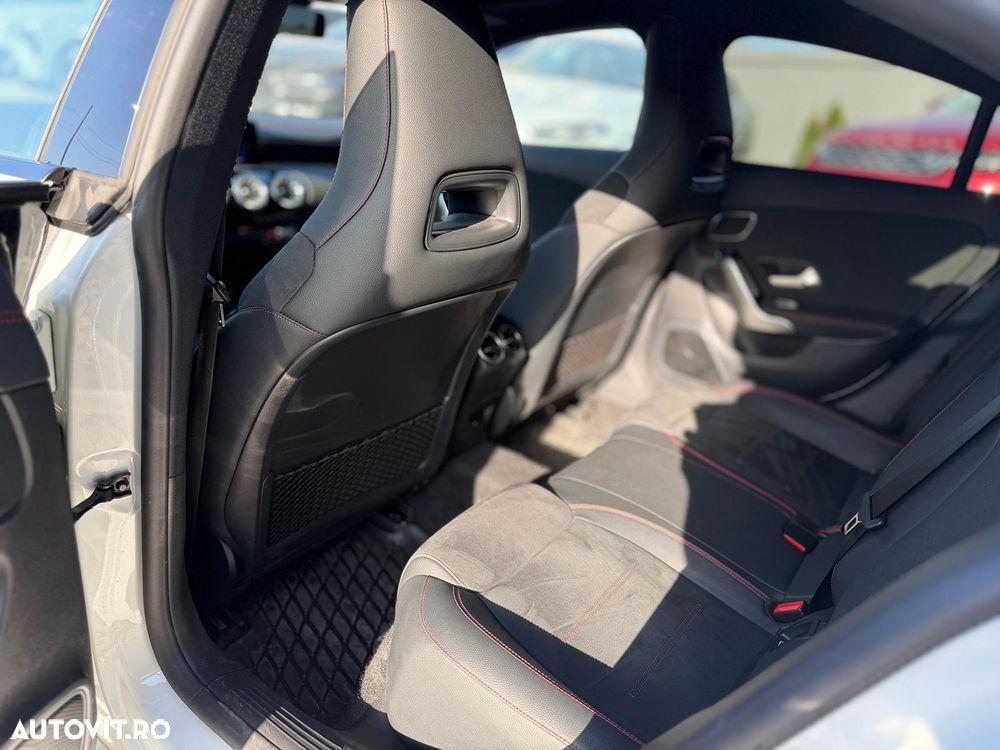 Mercedes-Benz CLA - 18