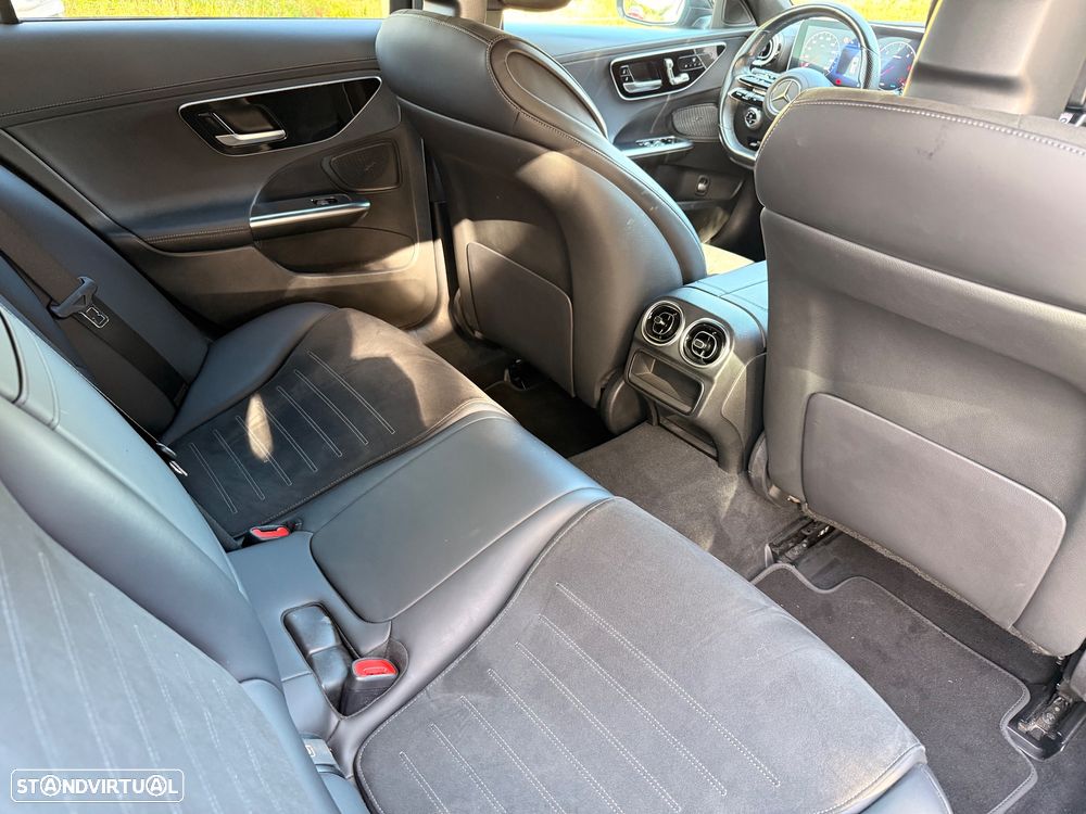Mercedes-Benz C 300 d AMG Line - 16