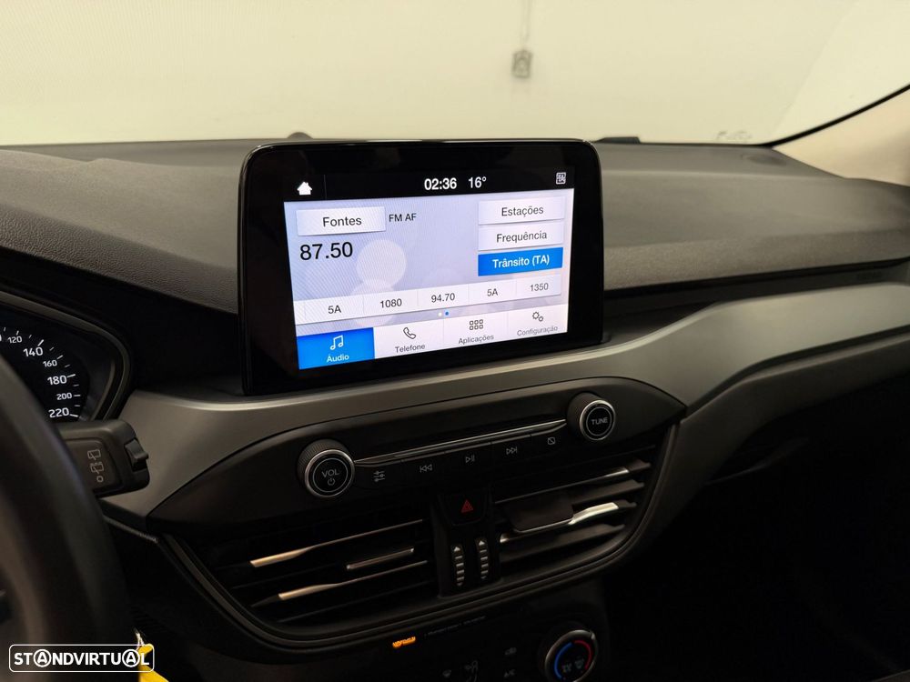 Ford Focus SW 1.0 EcoBoost Connected - 11