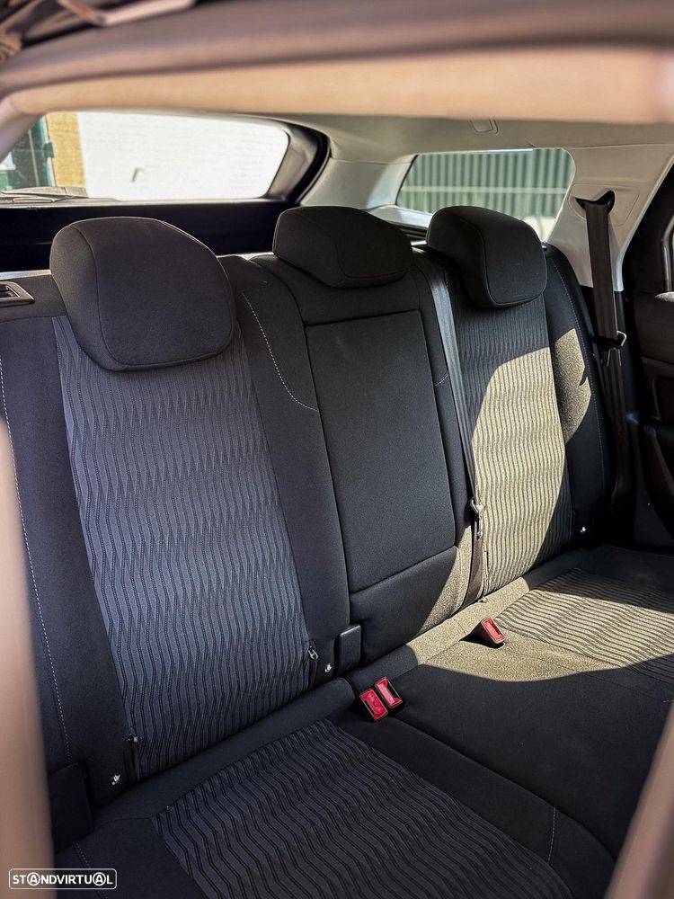 Peugeot 308 SW BlueHDi 120 Stop & Start Nível 2 Business-Line - 10