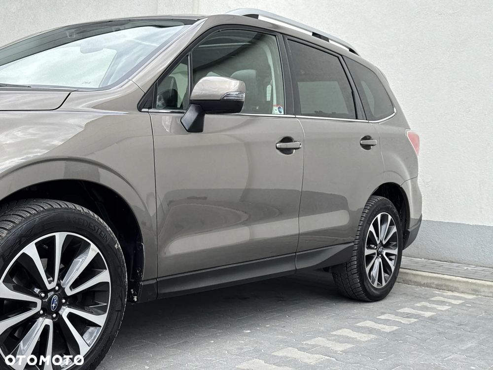 Subaru Forester 2.0 i Platinum (EyeSight) Lineartronic - 10