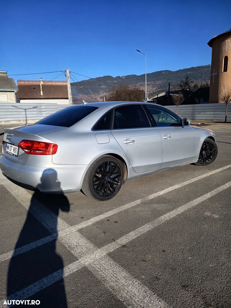 Audi A4 2.0 TFSI Attraction - 2