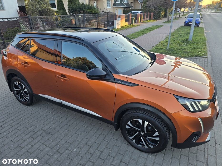 Peugeot 2008 PureTech 130 EAT8 GT - 21