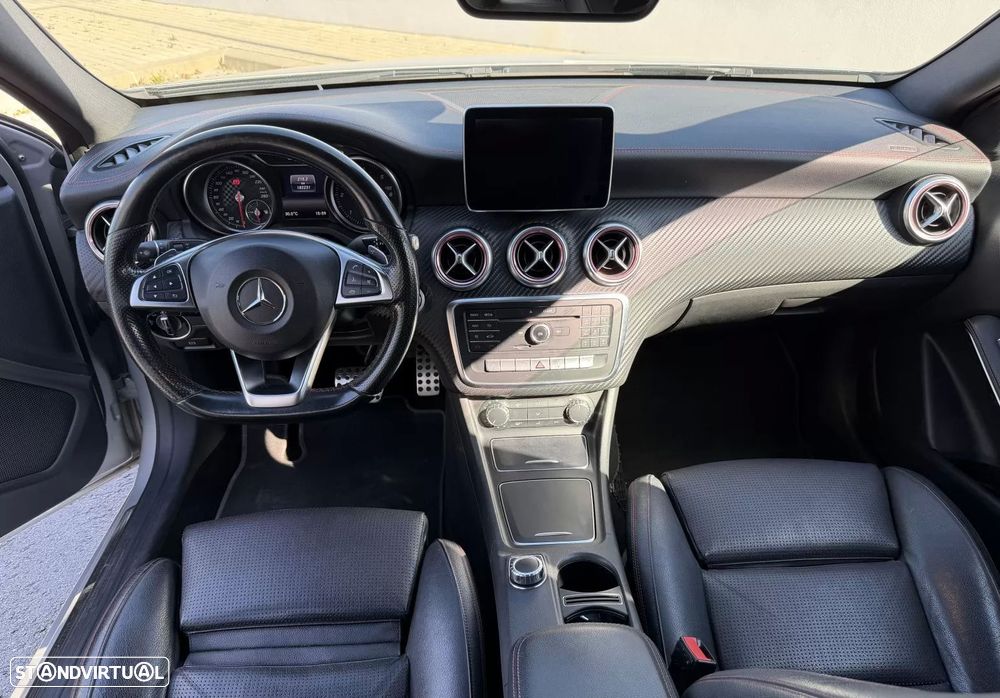 Mercedes-Benz A 220 d 7G-DCT AMG Line - 10
