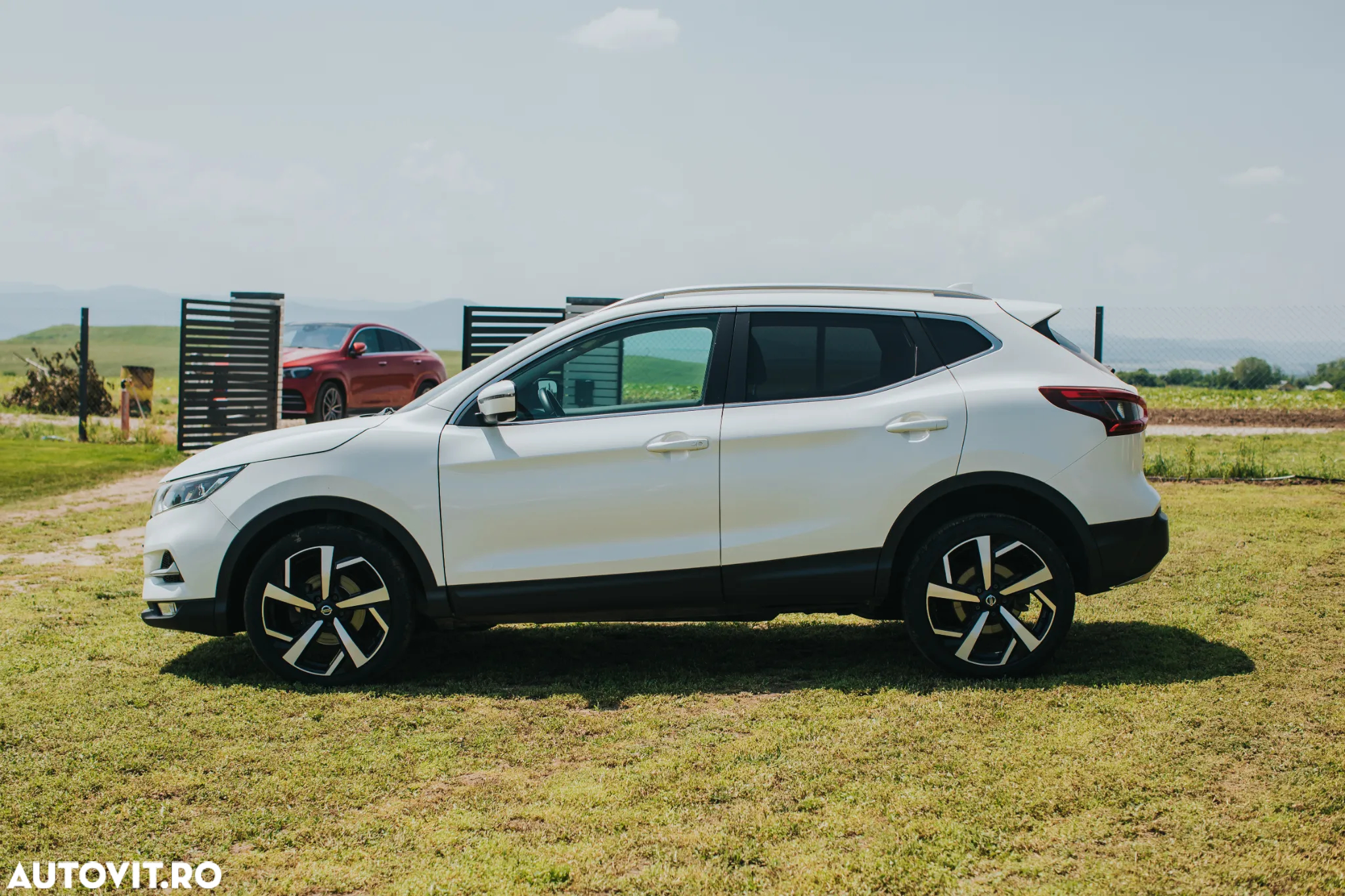 Nissan Qashqai 1.7D 150CP ALL MODE 4X4-I Tekna - 4