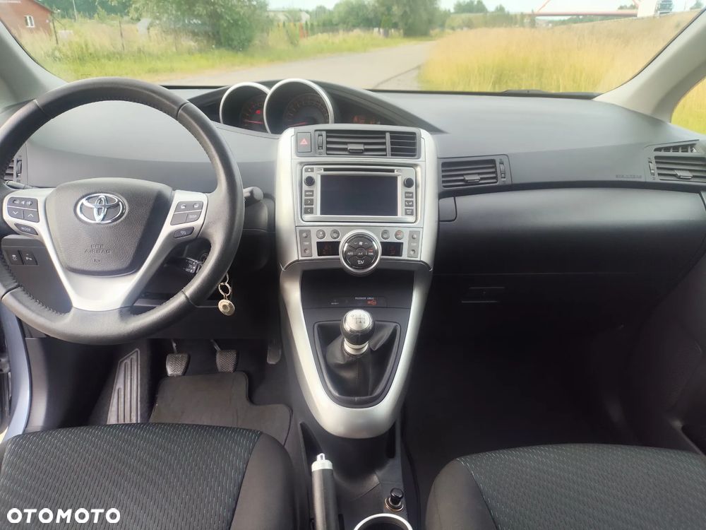 Toyota Verso 1.8 Sol EU5 7os - 16