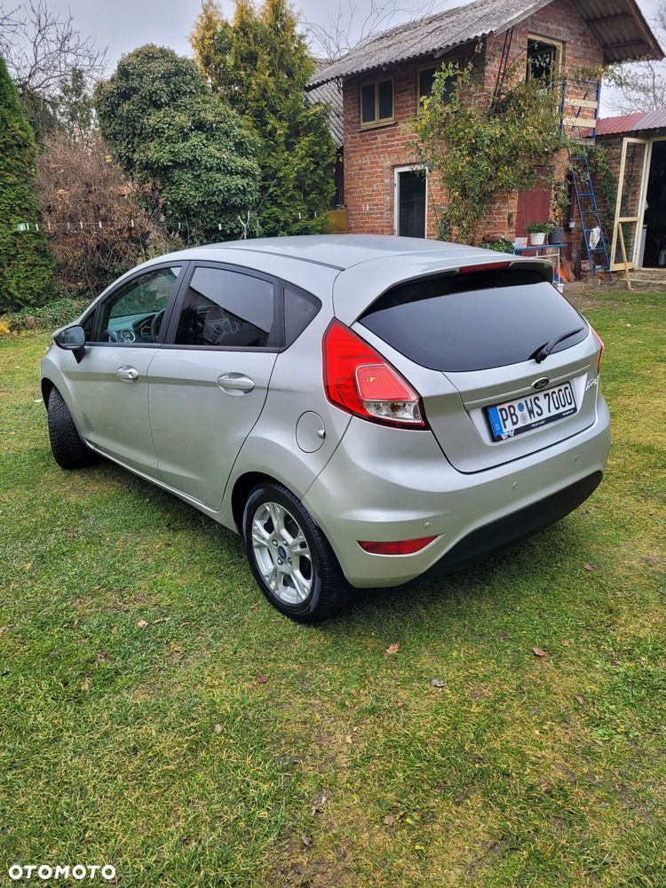 Ford Fiesta 1.6 TDCi SYNC Edition - 4