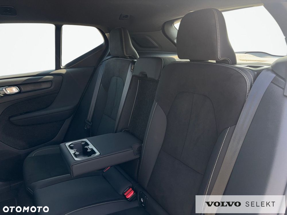 Volvo XC 40 - 17