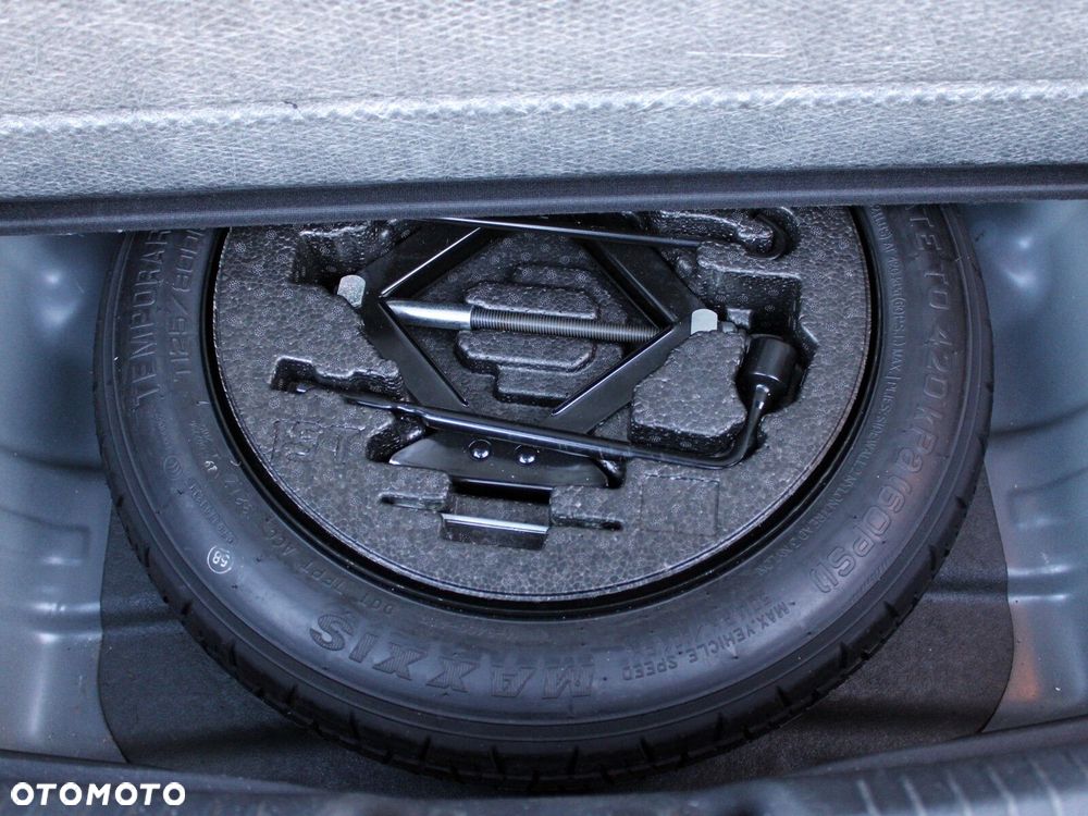 Hyundai i30 1.4 Classic + - 26