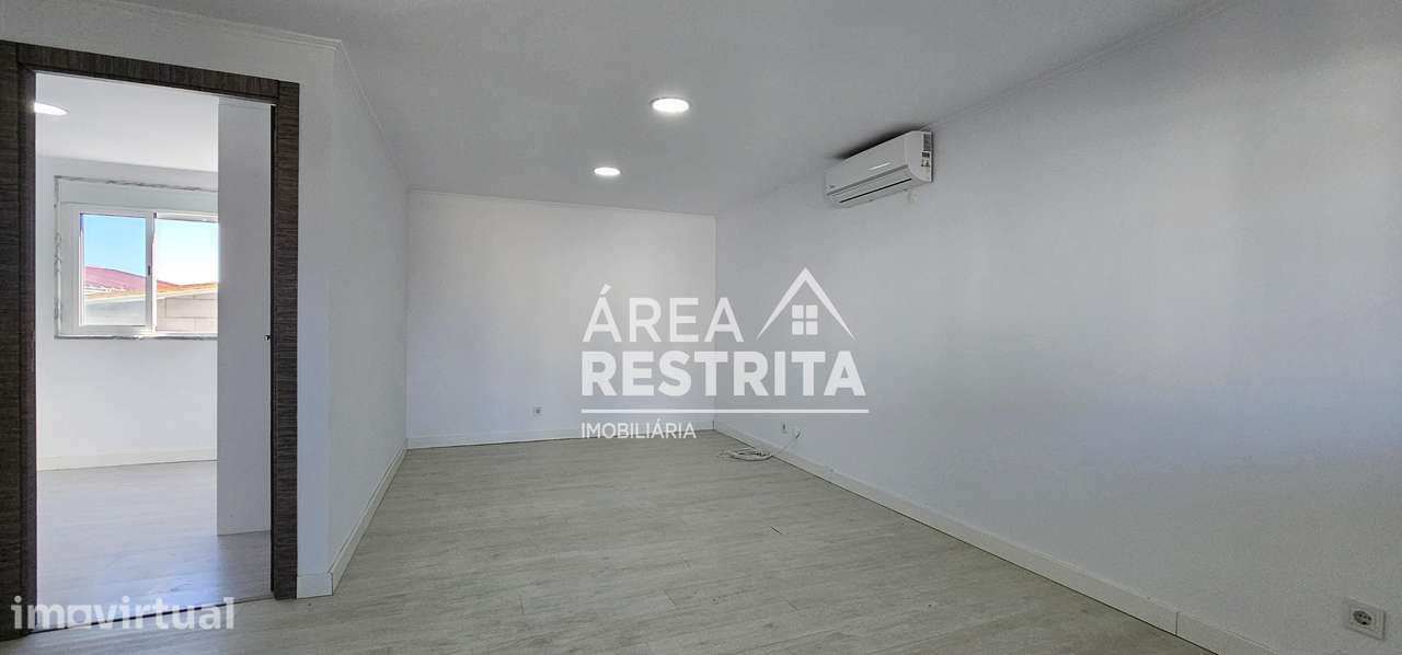 Moradia T1 - Grande imagem: 5/19