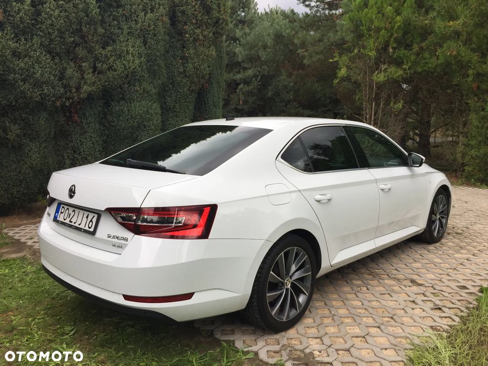 Skoda Superb 2.0 TDI 4x4 L&K DSG - 5