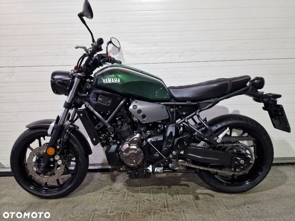 Yamaha XSR - 4