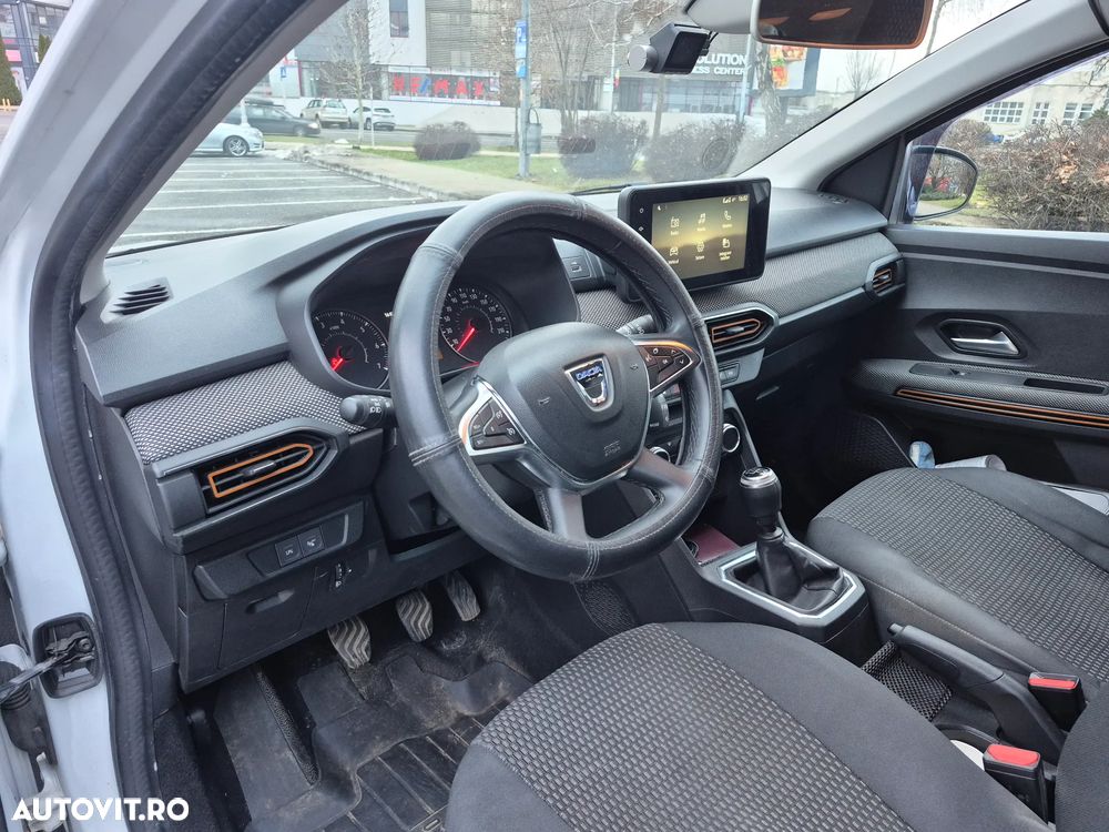 Dacia Sandero Stepway ECO-G 100 MT6 Comfort - 8