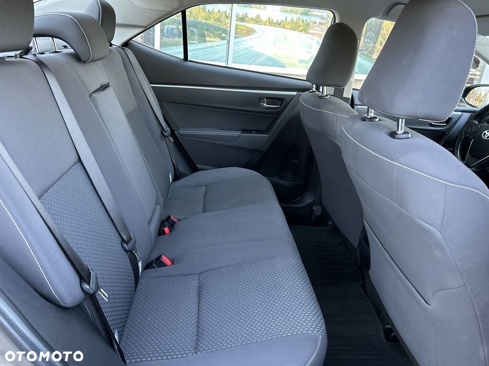 Toyota Corolla 1.6 Premium EU6 - 21