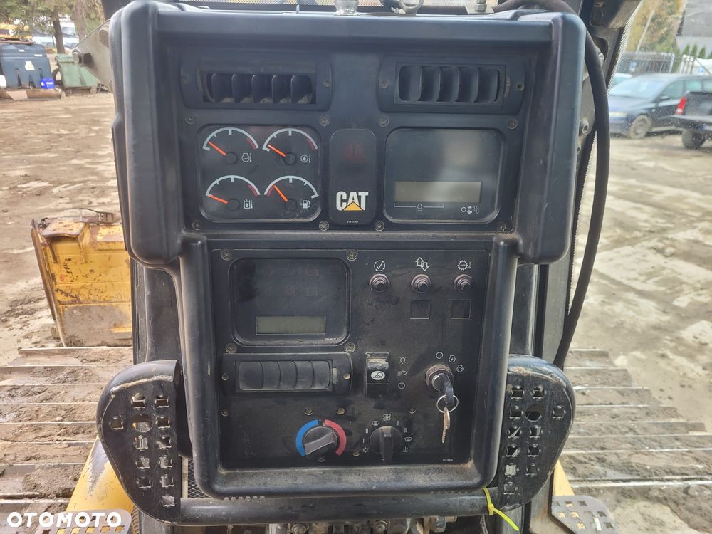 Caterpillar D6N - 7