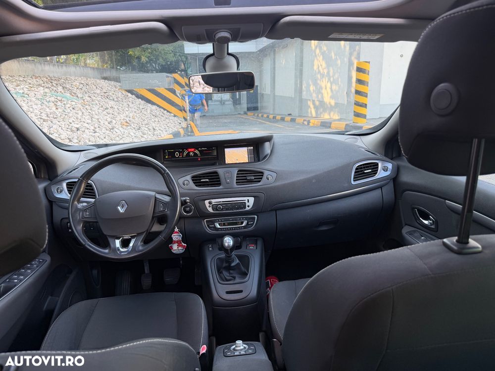 Renault Grand Scenic 1.5 dCi Privilege - 20