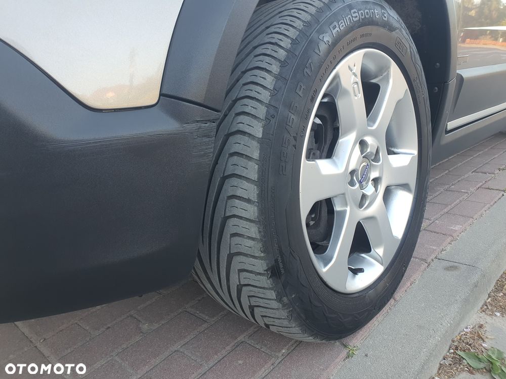 Volvo XC 70 D5 AWD Momentum - 14