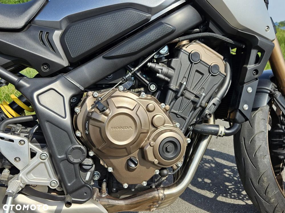 Honda CB - 9