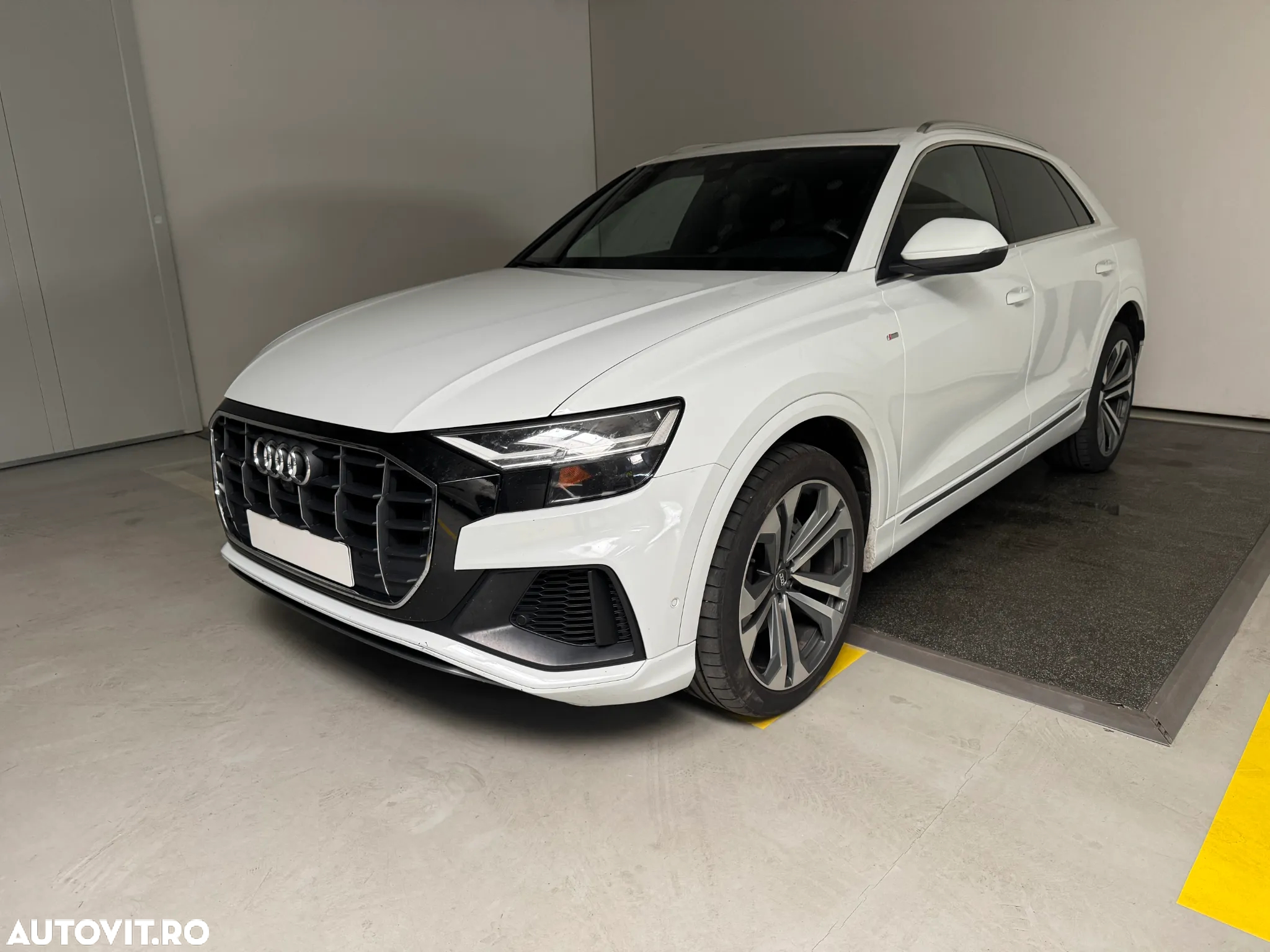 Audi Q8 55 TFSI quattro Tiptronic MHEV - 5