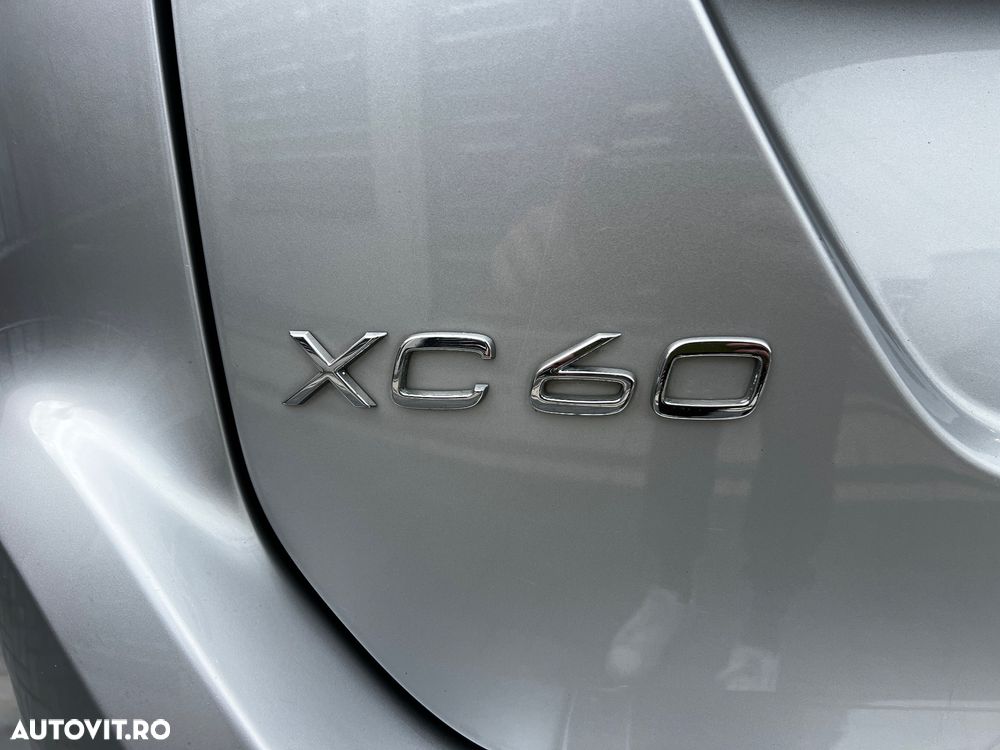 Volvo XC 60 D4 Geartronic Momentum - 17
