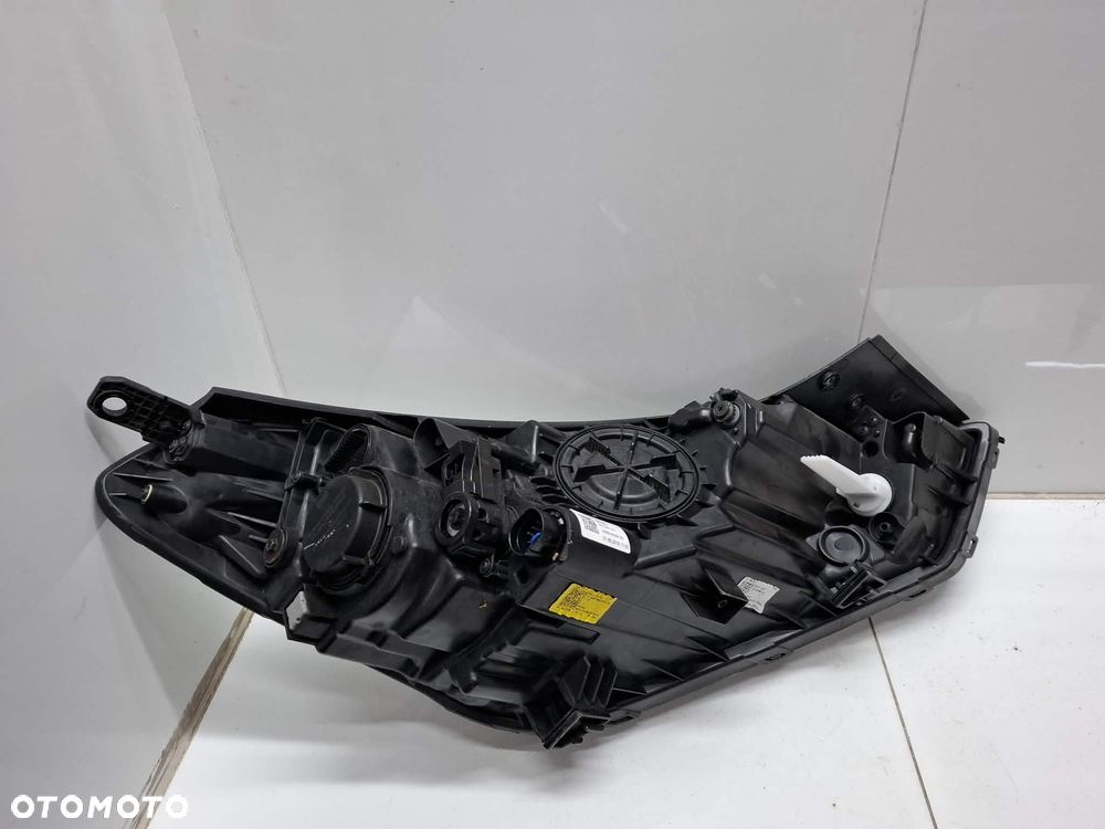 LAMPA LEWA PRZEDNIA PRZÓD HYUNDAI TUCSON III SOCZEWKA IDEALNA 92101D7100 - 12