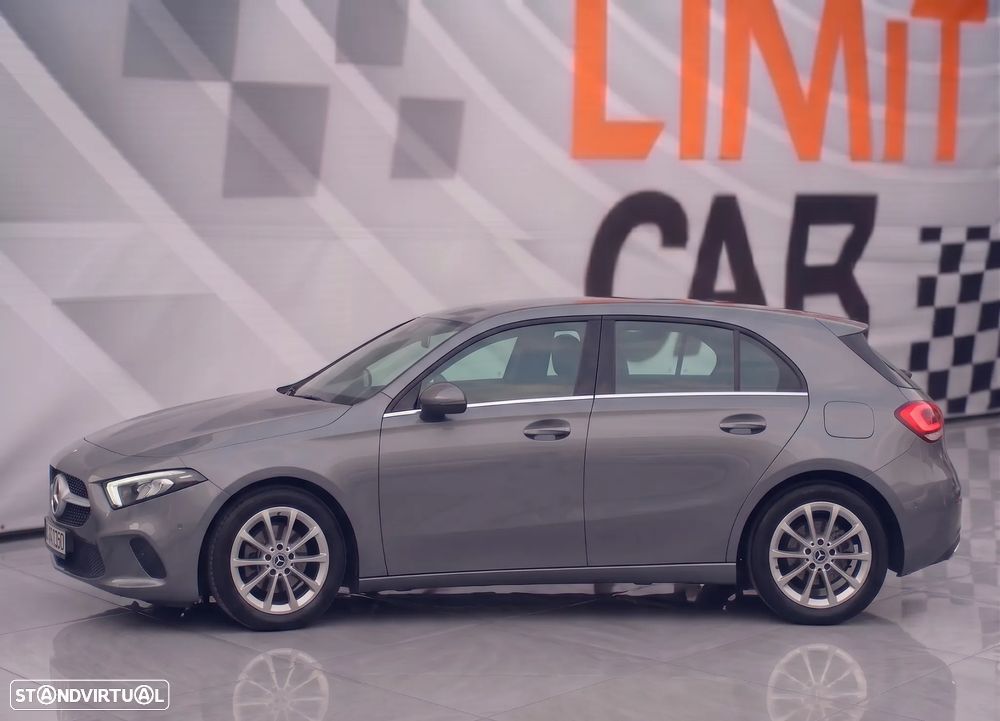 Mercedes-Benz A 180 d 7G-DCT - 4