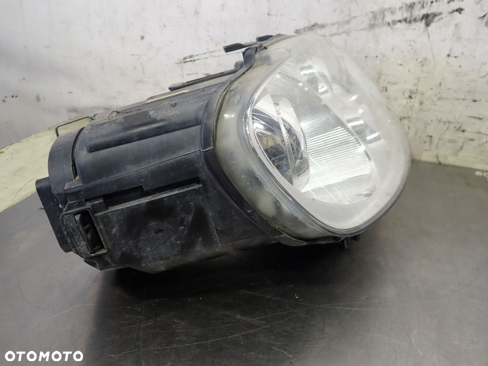 LAMPA PRAWA PRZEDNIA VOLKSWAGEN TOURAN I 1.6 1T0941040F - 4