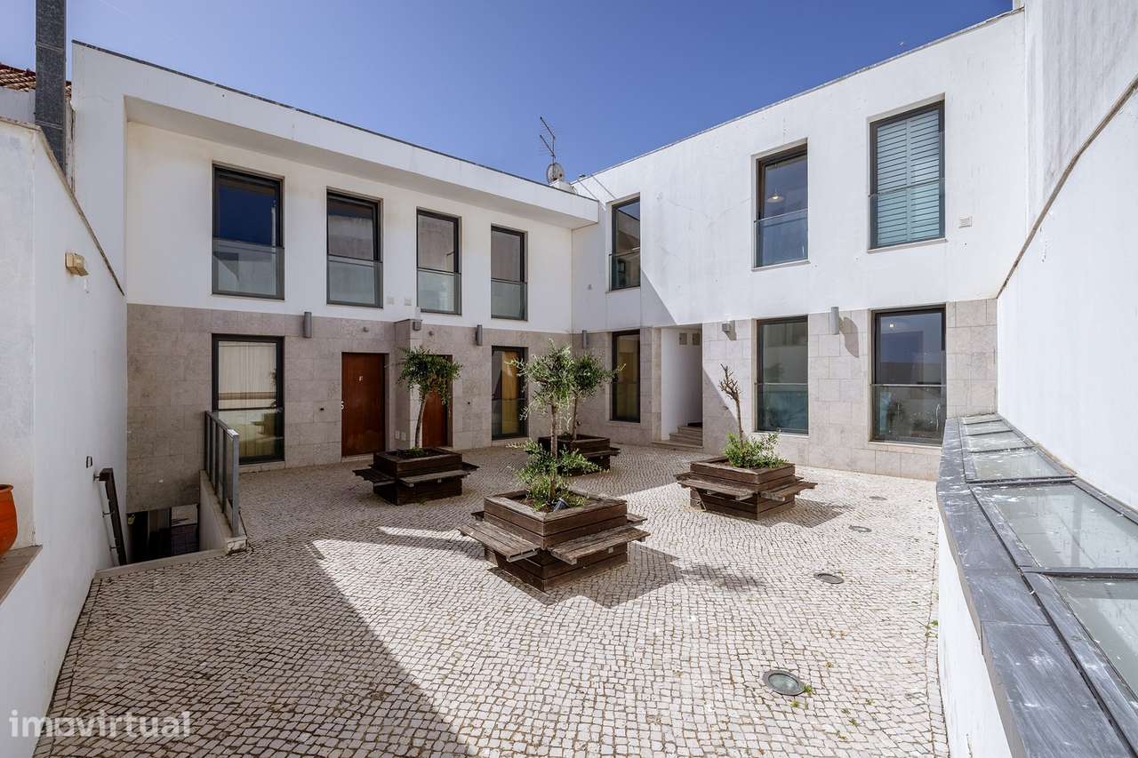 DESLUMBRANTE APARTAMENTO T3 DUPLEX NO CORAÇÃO DO CENTRO HISTÓTICO DE L - Grande imagem: 3/30