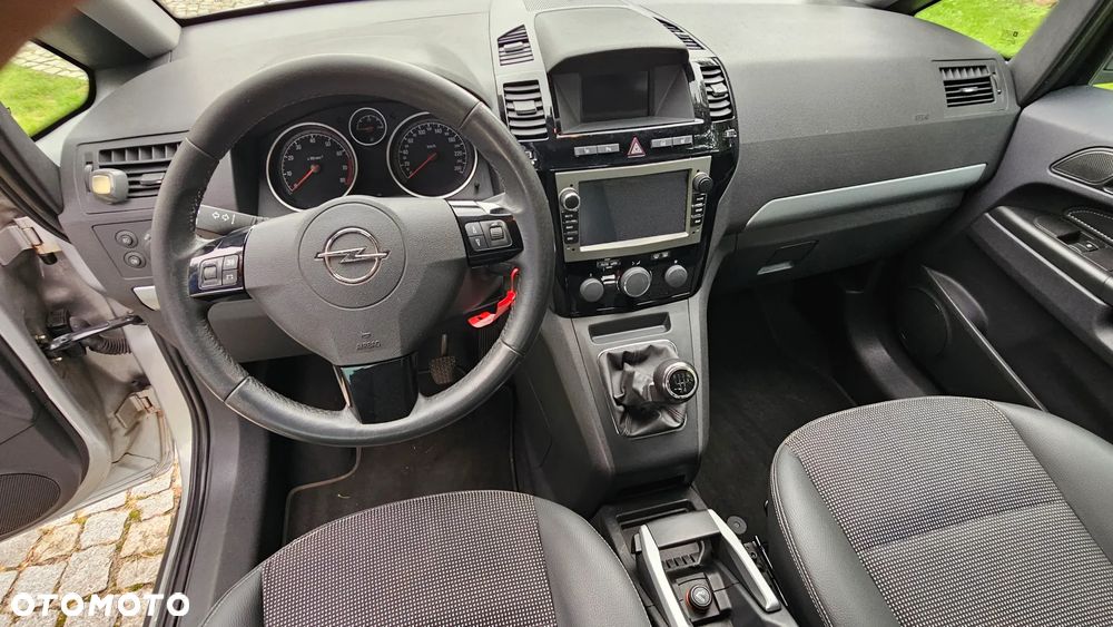 Opel Zafira 1.8 Innovation 110 Jahre - 5