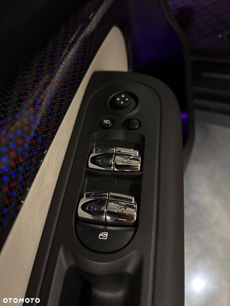 MINI John Cooper Works ALL4 Trim sport - 19