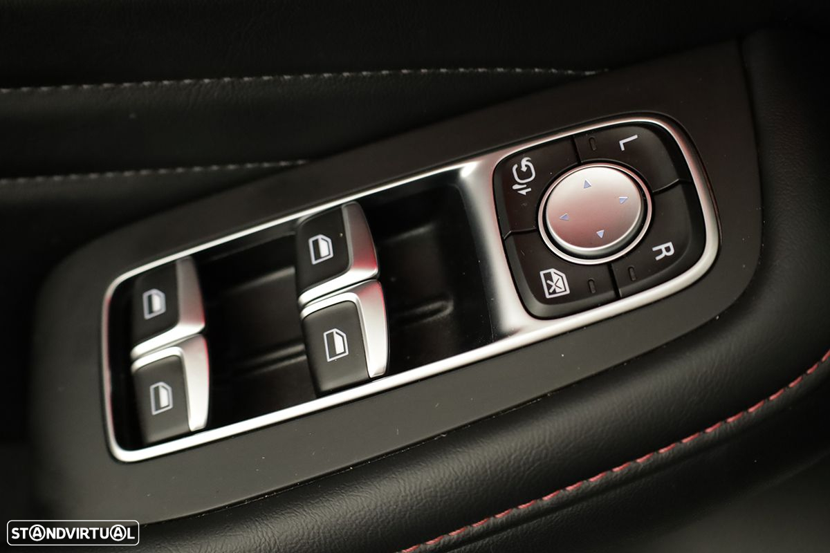 MG EHS 1.5 T-GDI Plug-in Hybrid Luxury - 17