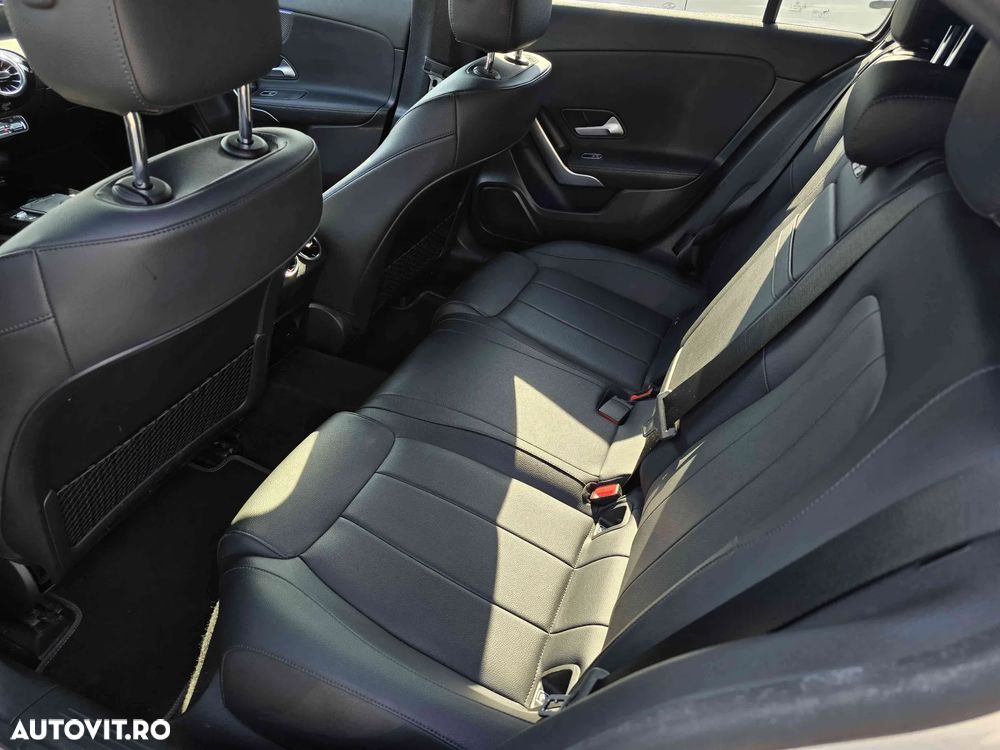 Mercedes-Benz A 200 - 10