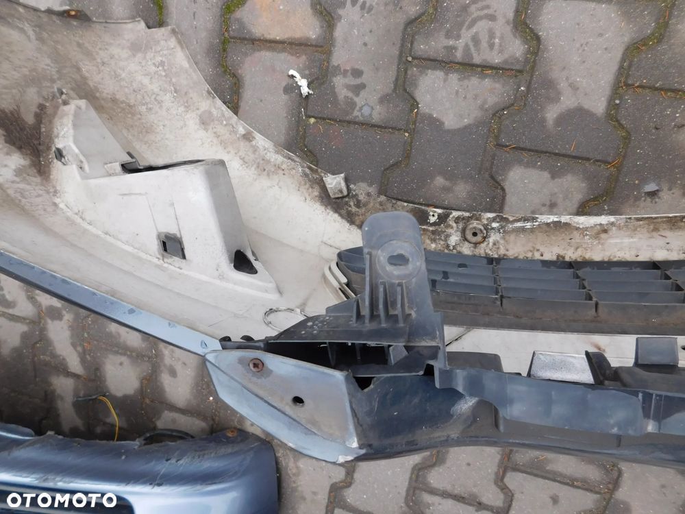 zderzak przód FORD FOCUS II LIFT H4 - 13