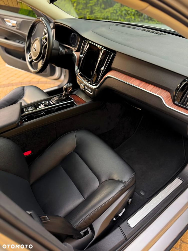 Volvo S60 - 9