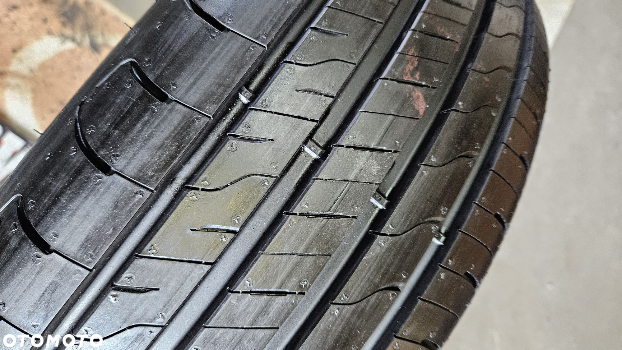 opona używana 215/60R16 Goodyear efficientgrip performance 2 - 3