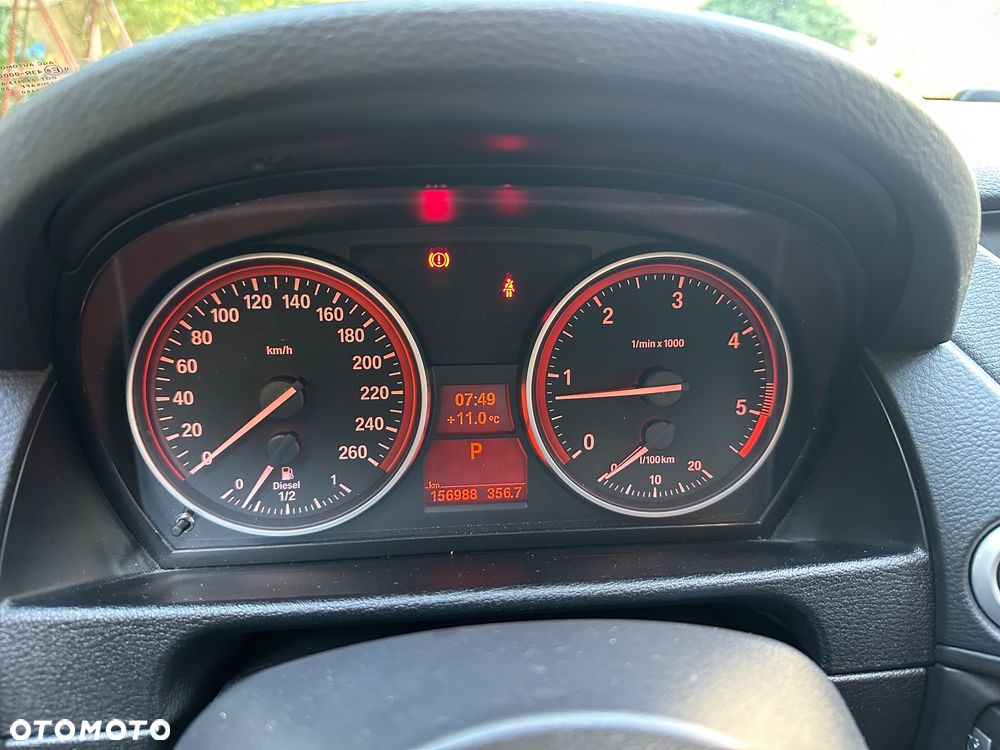 BMW X1 xDrive18d - 8