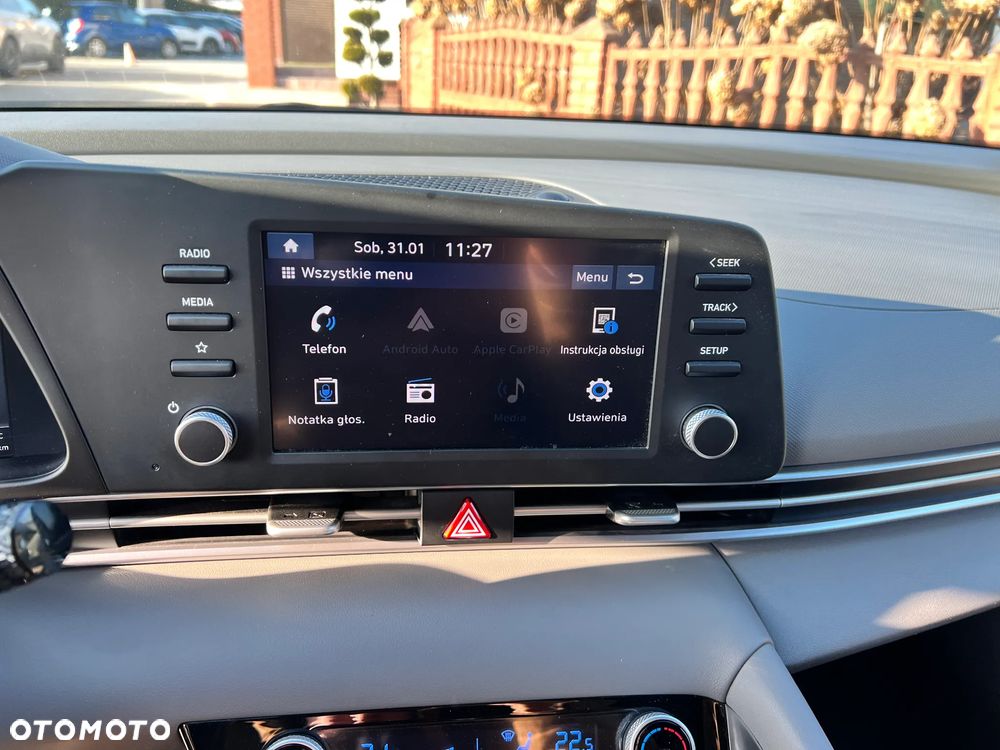 Hyundai Elantra - 15