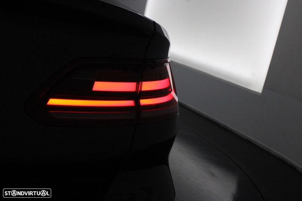 VW Arteon 2.0 TDI Elegance DSG - 51