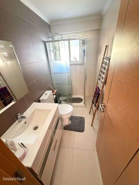 Vende-se Fantástico T2 l Mina d’água l Amadora - Grande imagem: 5/8