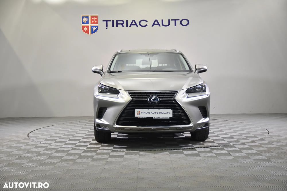 Lexus Seria NX 300h - 8